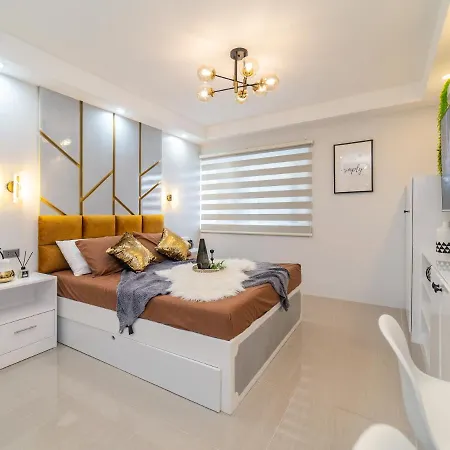 Infini By J&J Apartment Cebu Exterior photo