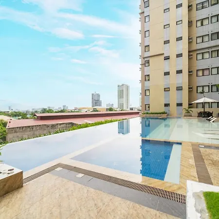 Infini By J&J Apartment Cebu Exterior photo